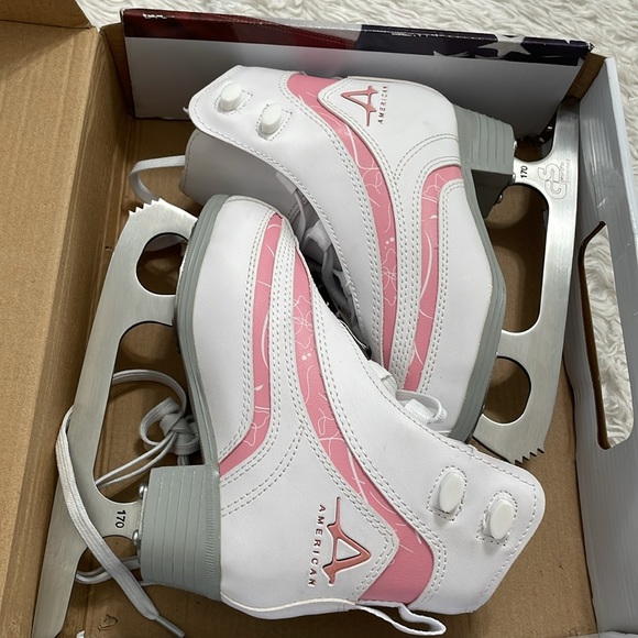 Figure Ice Skates Girls Size 12Y American Soft Boot white pink EC - Picture 2 of 7